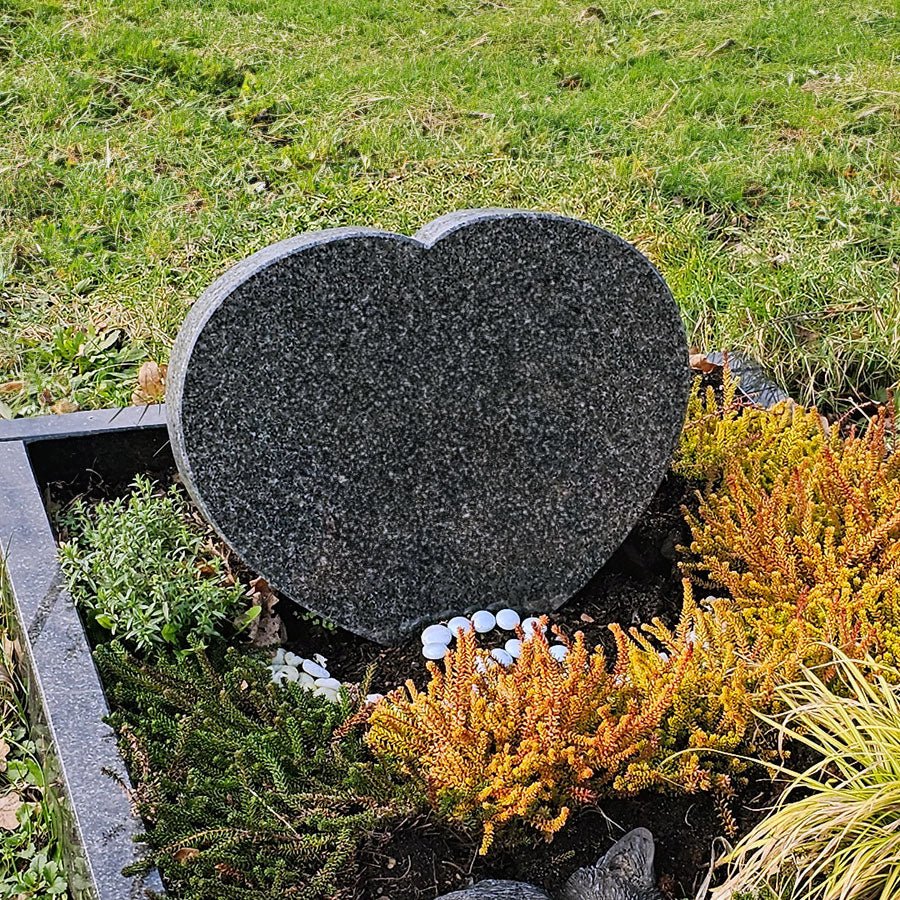 Tiergrabsteine für Tierfriedhof bei tiergrabstein.net | "Flipper"